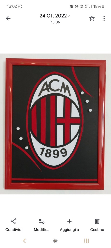 Su richiesta: Logo Milan&nbsp;❤️🖤
